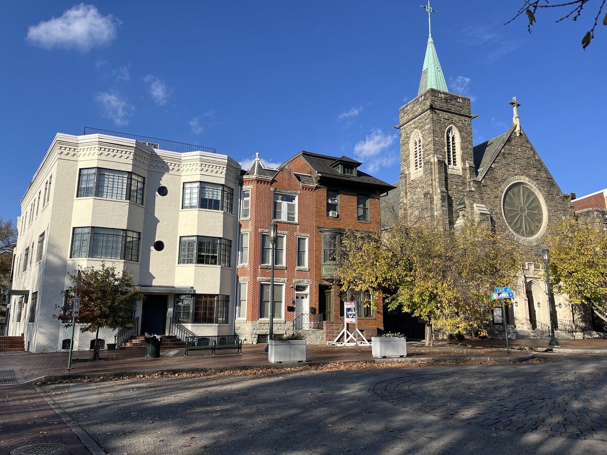 Harrisburg PA neighborhood — sell your house fast for cash